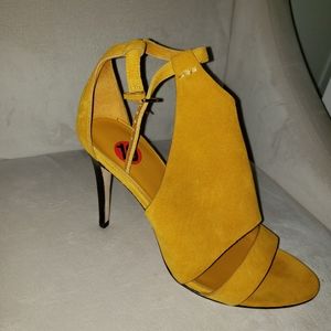 Theory mustard yellow suede heels sandals